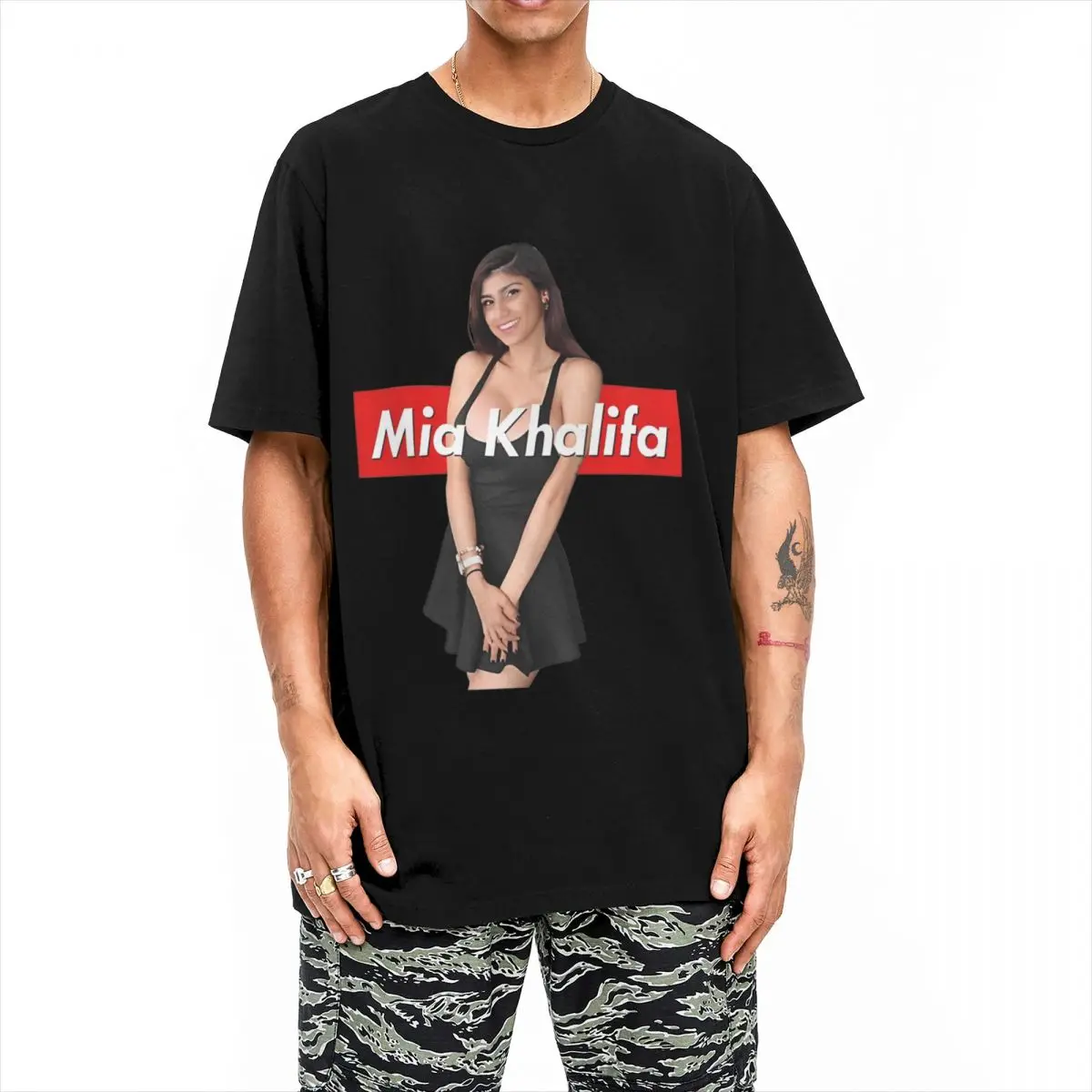 Casual Retro Mia Khalifa T-Shirt Men Round Neck Short Sleeve Tops Cotton Summer Top Tee