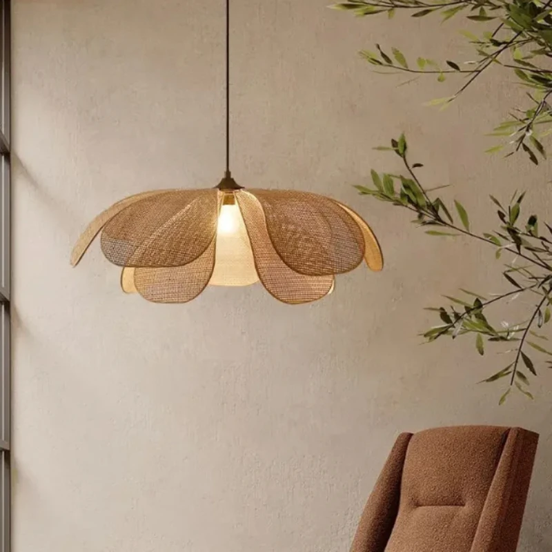 Japanese Rattan Flower Petal Chandelier Lights Unique Lustre Handmade Woven Pendant Lamp Bedroom Living Room Tea Room Fixture