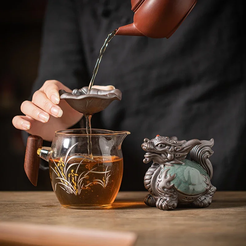 Creative dragon and turtle integrated tea leak filter purple sand desktop kung fu tea set accessories tea pet ornament