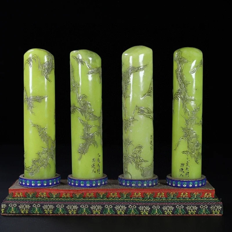 A set of mugwort green Shoushan stone landscape character thin cylinder seals, the net total weight of the seal is 1311 grams