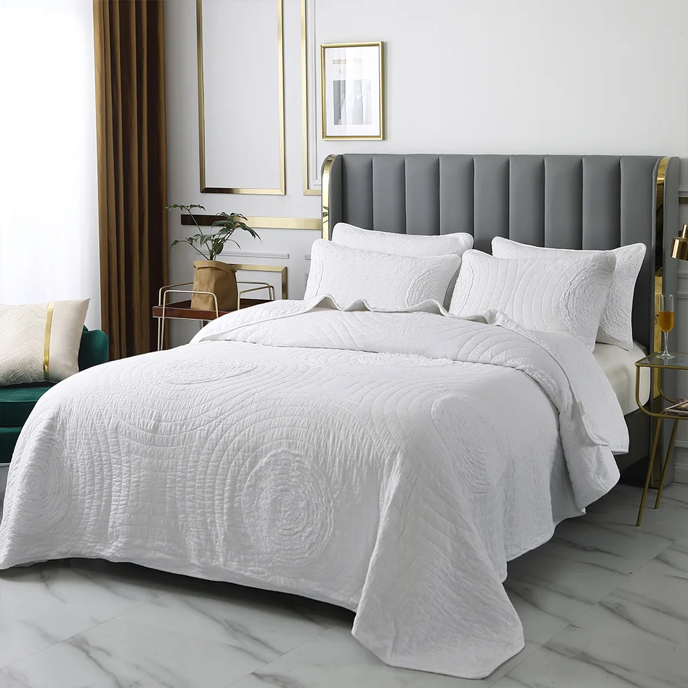 Applique Cotton Quilt Set 3PCS Bedspread on the Bed King Queen Size Lightweight Embroidered Summer Quilted Blanket Coverlet