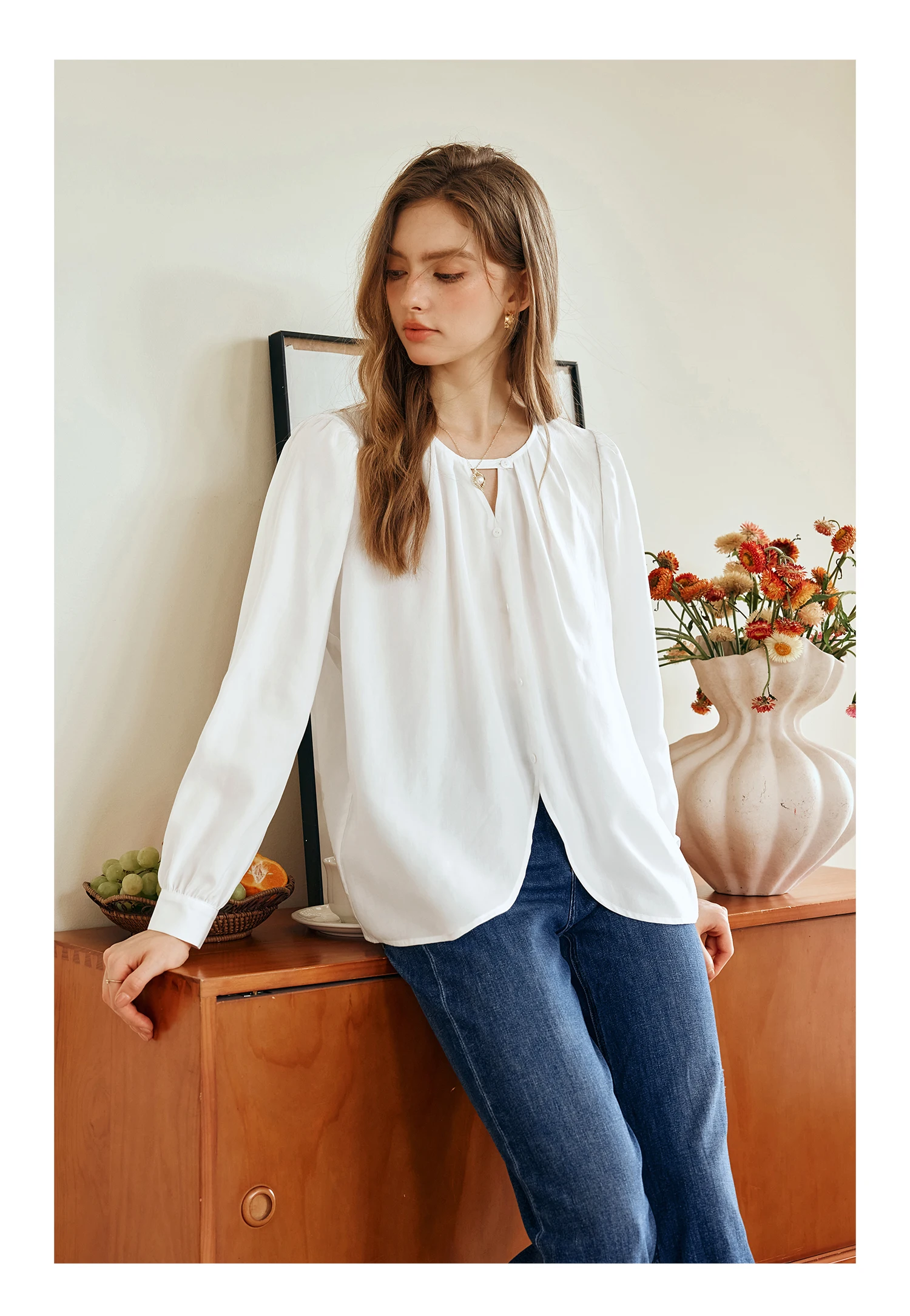 

Oriel Office Lady Shirts Chiffon Pullovers Round Neck Blouses Women Spring 2025 Puffed Sleeves Solid Loose Tops G24CX89983