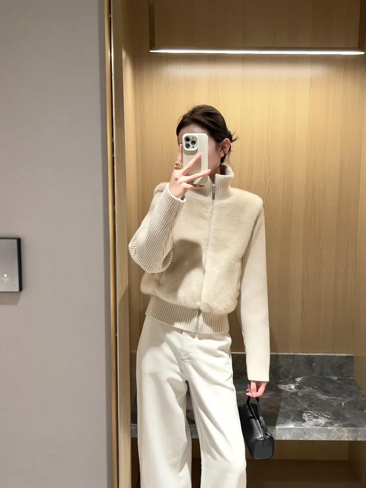 معطف فرو المنك قصير، صغيرتي، محبوك برقبة عالية مع لمسة من التطور والتصميم، بلوزة متخصصة للنساء في الخريف وW