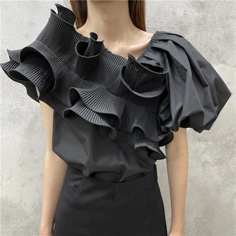 

Sexy oulder Bared irt Women Summer V-ne Design Unique Bared oulder ort Sve Puff Sve Straight Cut ort Length...
