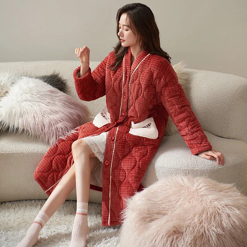 Flannel quilted female robes thick 3layers quilted coral fleece bathrobe winter thick velvet women v-neck button cardigan kimono