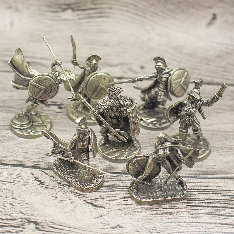 

1pcs Coppery Ancient Spartan Rome Soliders Figurines Miniatures Vintage Metal Soldiers Model Statue Desktop Ornament Gift