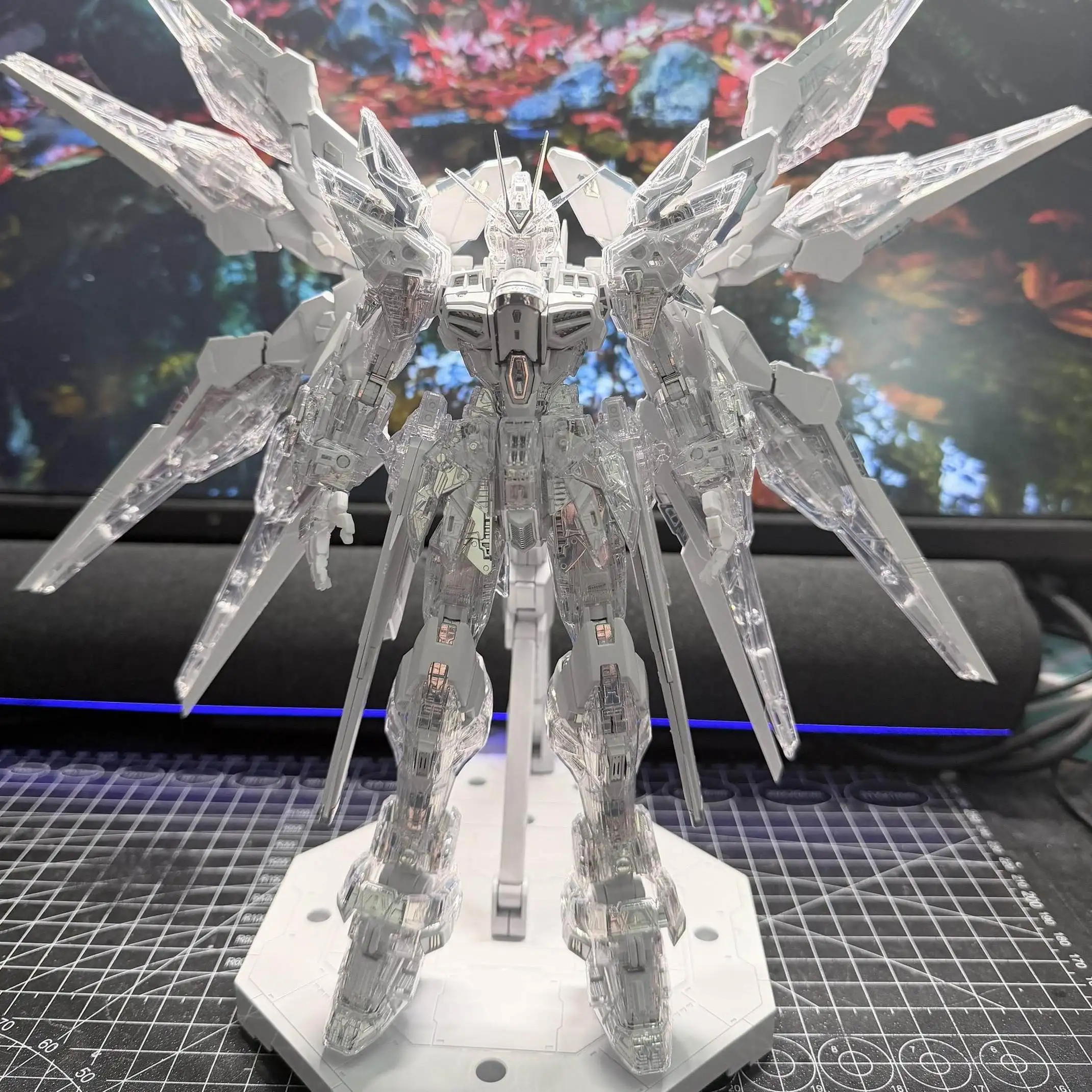 

In Stock Changlong 7701 Mgex 1/100 Zgmf-X20a Strike Freedom Twilight Coating Assembly Model Kits Action Figure Robot Model Toys