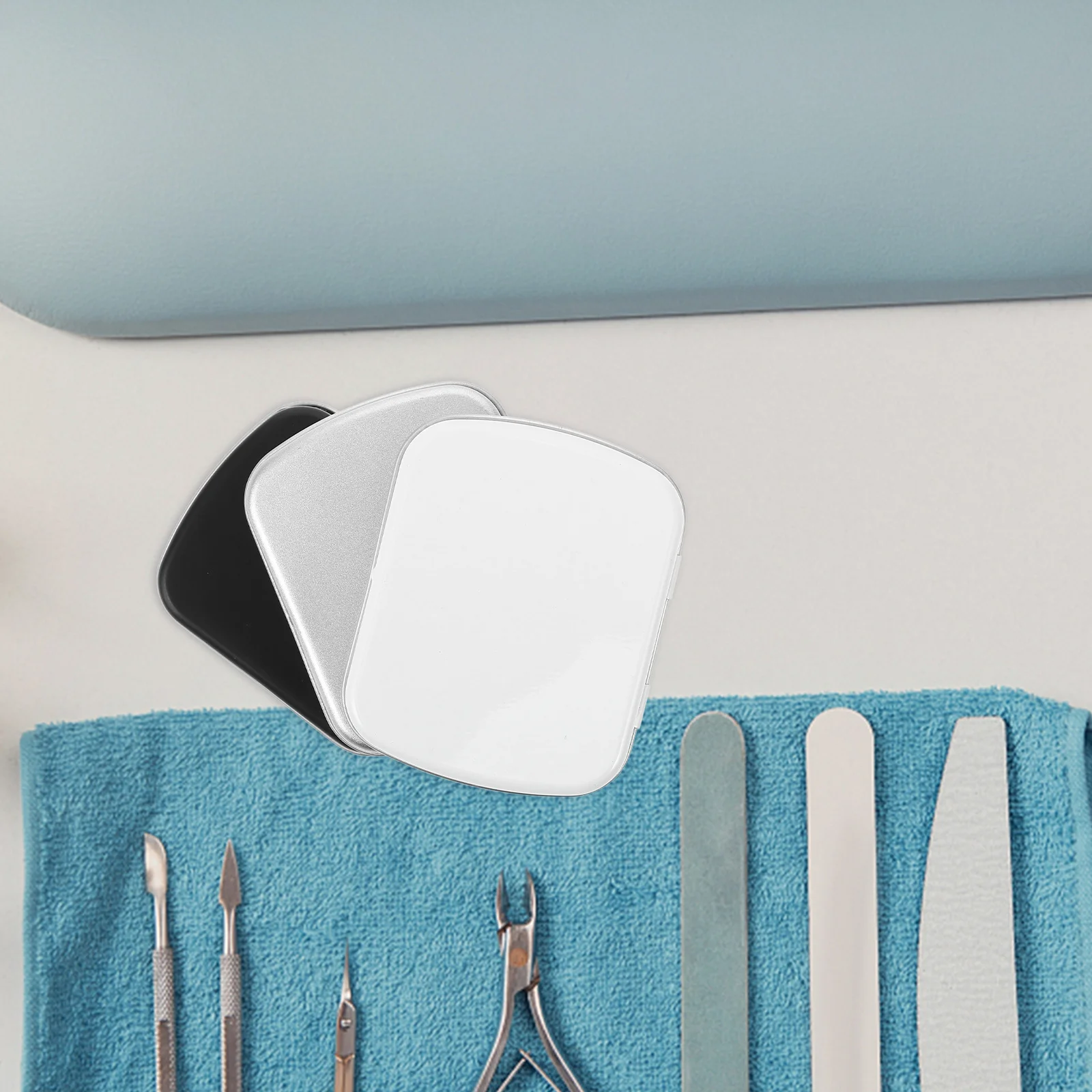 

Mini Nail Gel Polish Storage Box Iron Organizer Compact Portable Nail Art Supplies Case with Compartments Watercolor Mixing