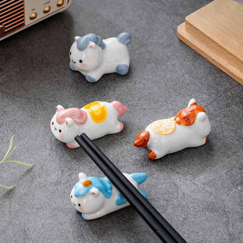 

Cute Ceramic Horse Chopstick Rest - Multifunctional Flatware Organizer Spoon Fork Knife Stand Table Decor