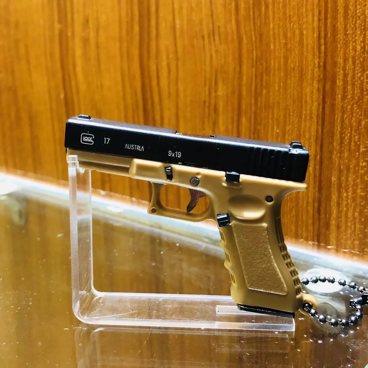 1:3 Mini G17 Model pistoletu Metalowy odłączany brelok do kluczy DIY Półstop Zabawka Pistolet Zawieszka Ozdoby Zabawki dla dzieci Prezenty