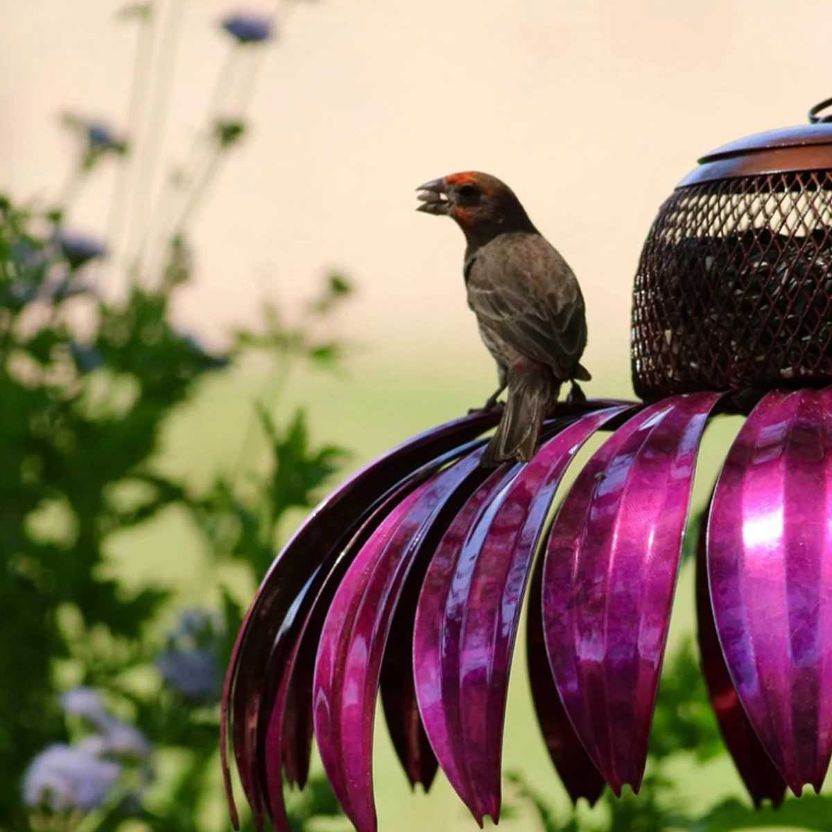 1pc Vertical Bird Feeder Anti Squirrel and Hummingbird Feeder  Art Metal Flower Rack Outdoor Garden Yard Decoration