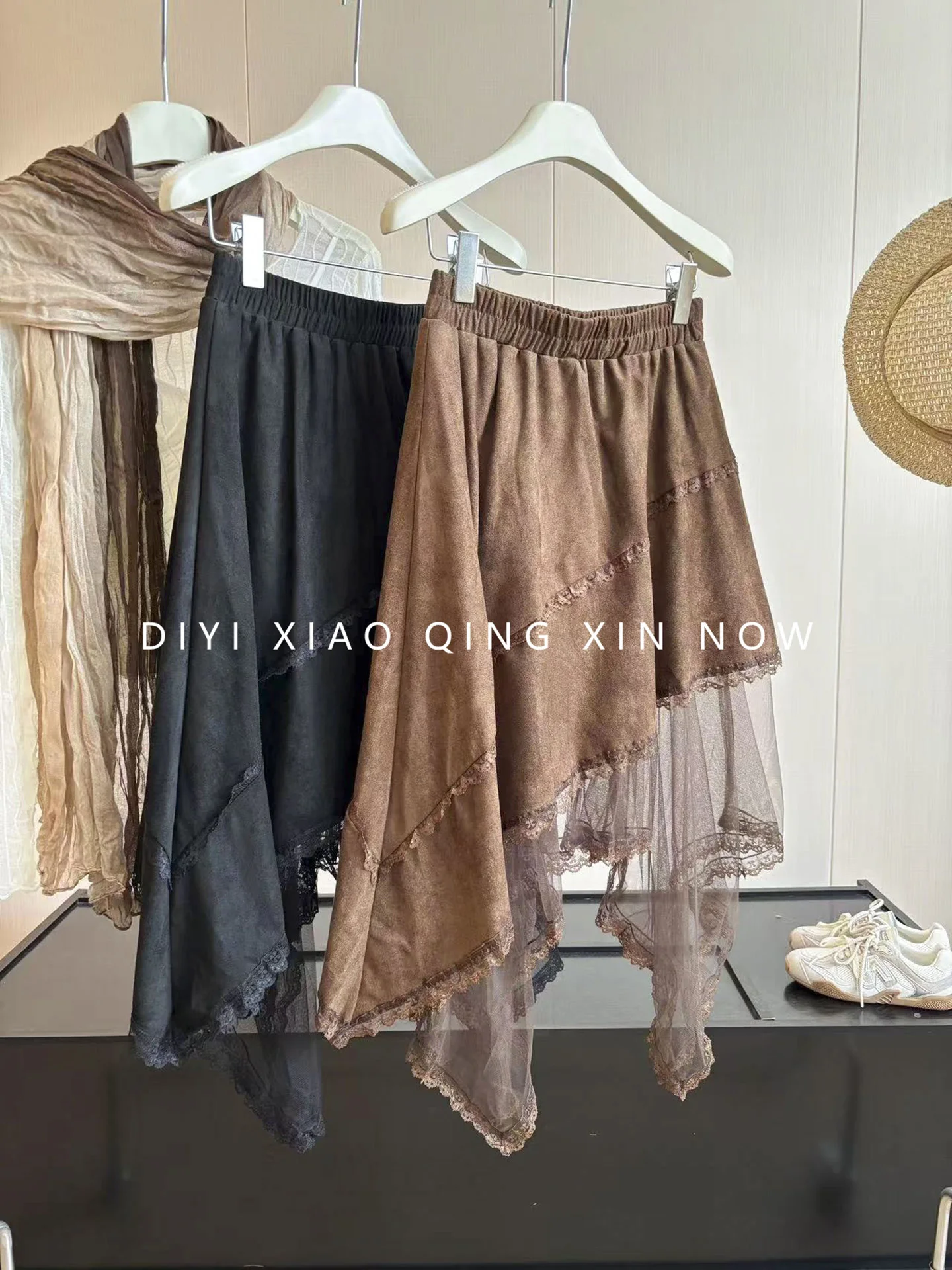 High Waist A-Line Midi Skirt Irregular Lace Splicing Women's Autumn Beauty Mermaid Deer Skin Velvet Half Body Skirt