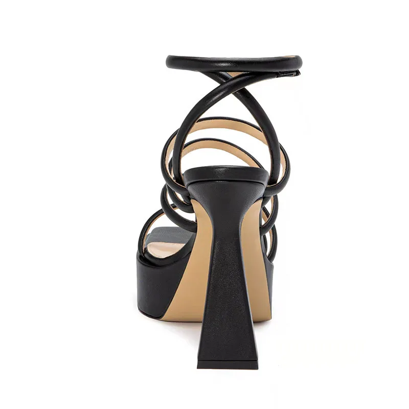 جلد ناعم مربع الأصابع منصة سميكة عالية الكعب لون نقي حزام كبير الحجم الصنادل المألوف المنصة حزام واحد الأحذية