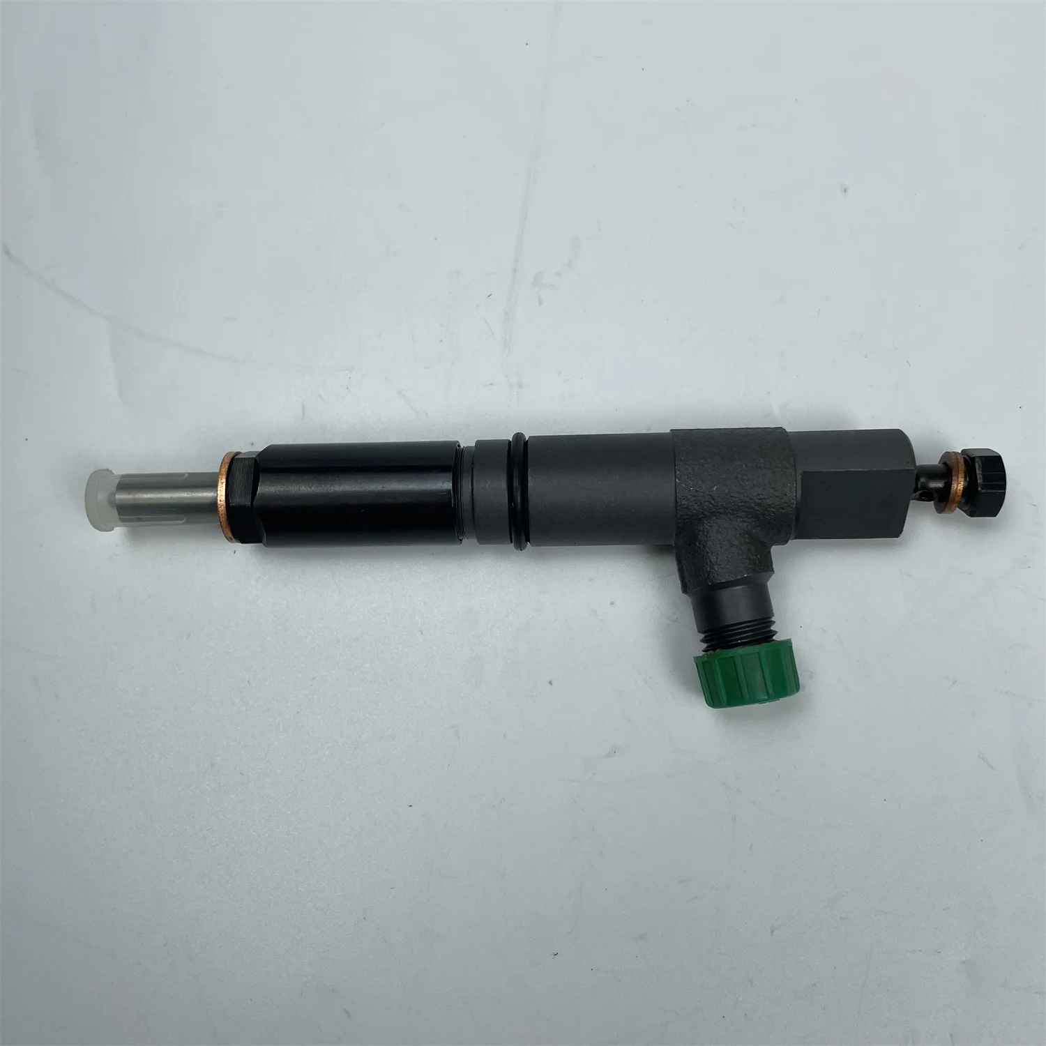 

Fuel Injector 1G796-53000 For Kubota V2203 V2403 V2203MDI V2403MDI Engine