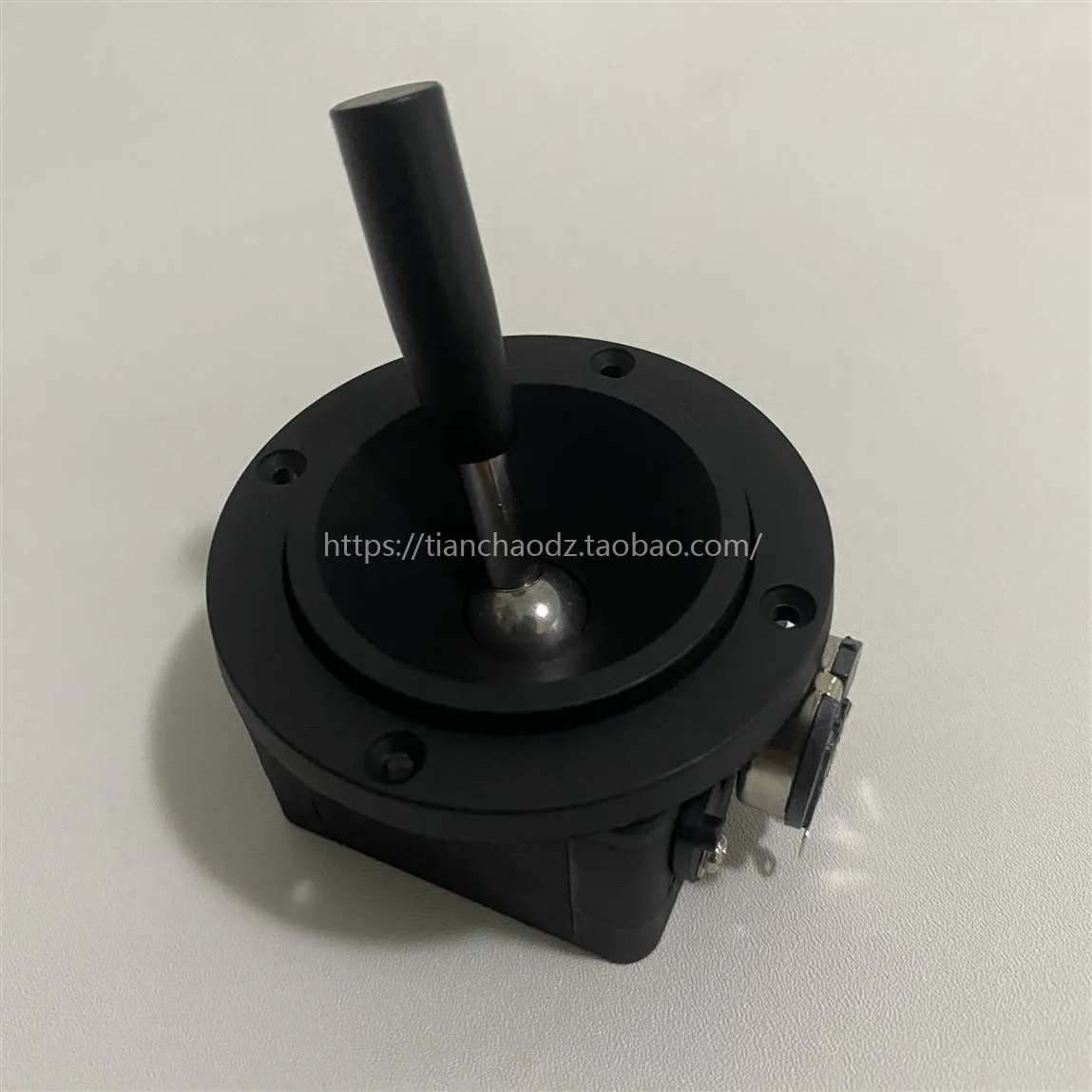 مقياس الجهد ثنائي الأبعاد لوحدات التحكم في الإضاءة ، عصا التحكم غير المعاد تعيينها ،