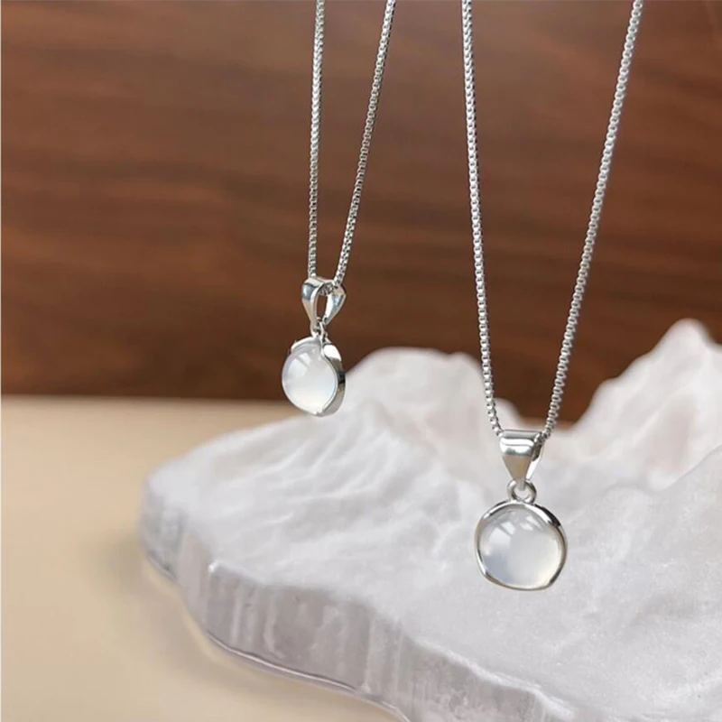 Yerik Mode Silber Farbe Weiß Runde Mondstein Anhänger Halsketten für Frauen Luxus Temperament Schlüsselbein Kette Halskette Schmuck – Detail 13