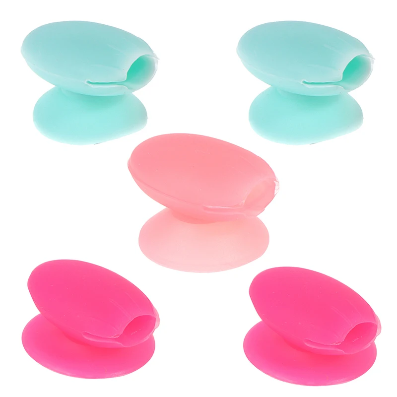 5pcs Lip Brush Holding Covers Lip Balms Lip Mask Brush With Sucker Dust Cover Cosmetic Makeup Brushes Lipstick Brush Storage Box