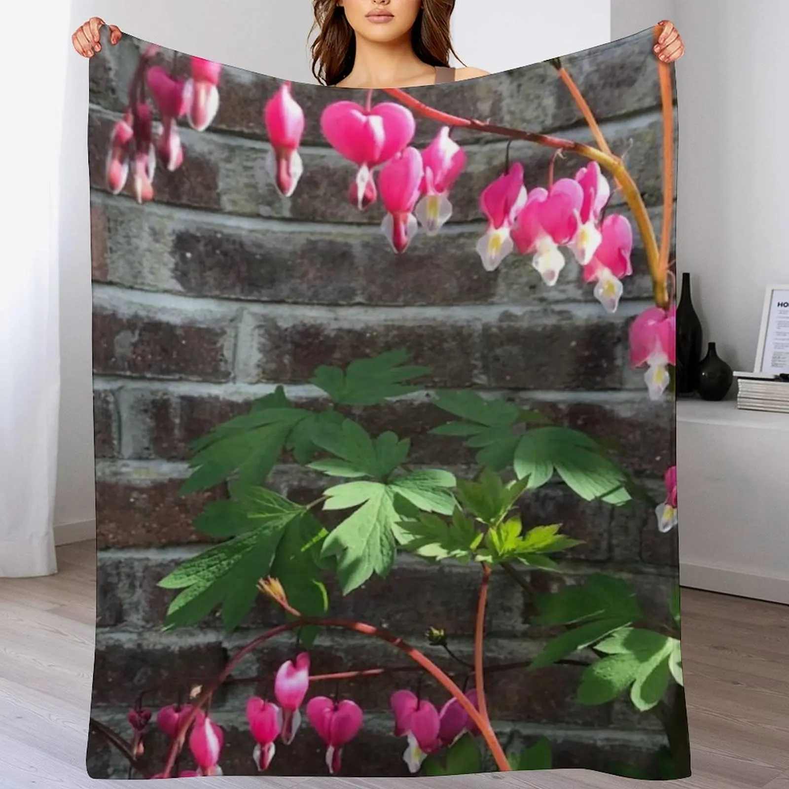 Cute Pink Flowers - Bleeding Heart Throw Blanket Shaggy Personalized Gift Blankets For Baby Blankets