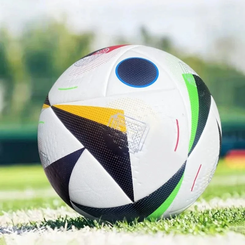 

2024 High Quality Size 5 Soccer Ball Official PU Seamless Classic Wear Resistant Outdoor League Sports Football Training Match