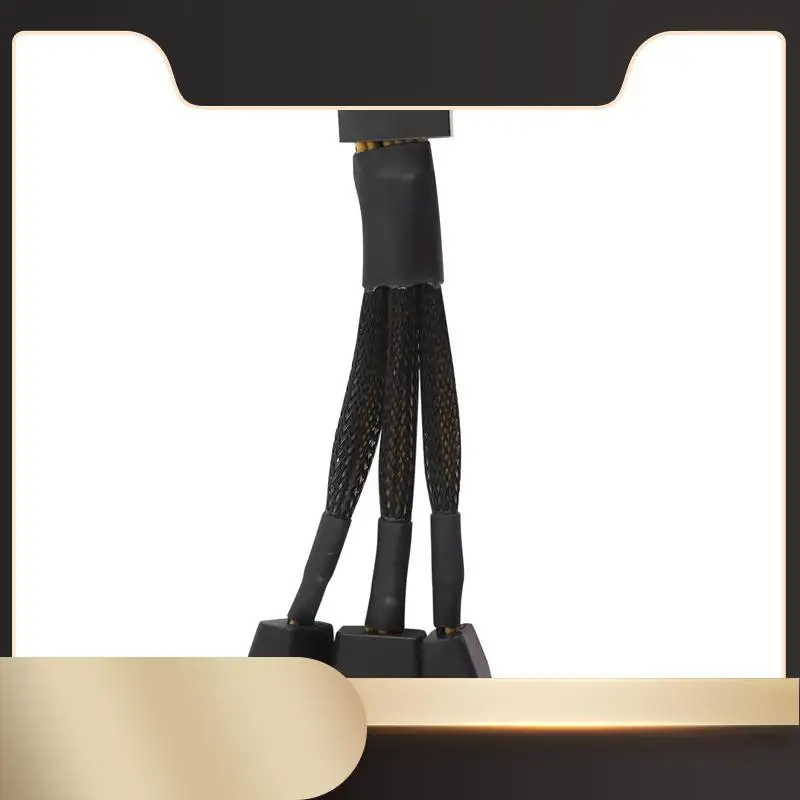 

1 шт. 4X8-контактный PCI-E на 16-контактный (12 + 4) разъем PCI-E 5,0 12VHPWR, графический процессор 90 градусов, серия RTX4090 RTX4080 P8X3 до 16PIN-B-N36R