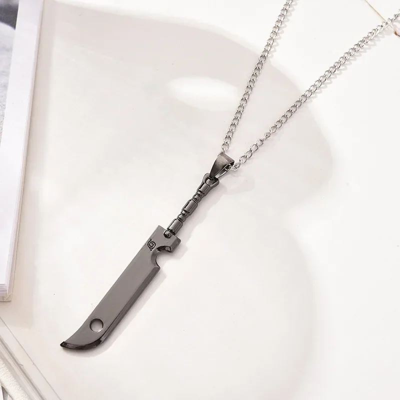20 Stile Cartoon Anime Naruto Halskette Legierung Anhänger Cosplay Kakashi Kunai Zumaki Shuriken Zubehör Metall Sammlerstück Spielzeug