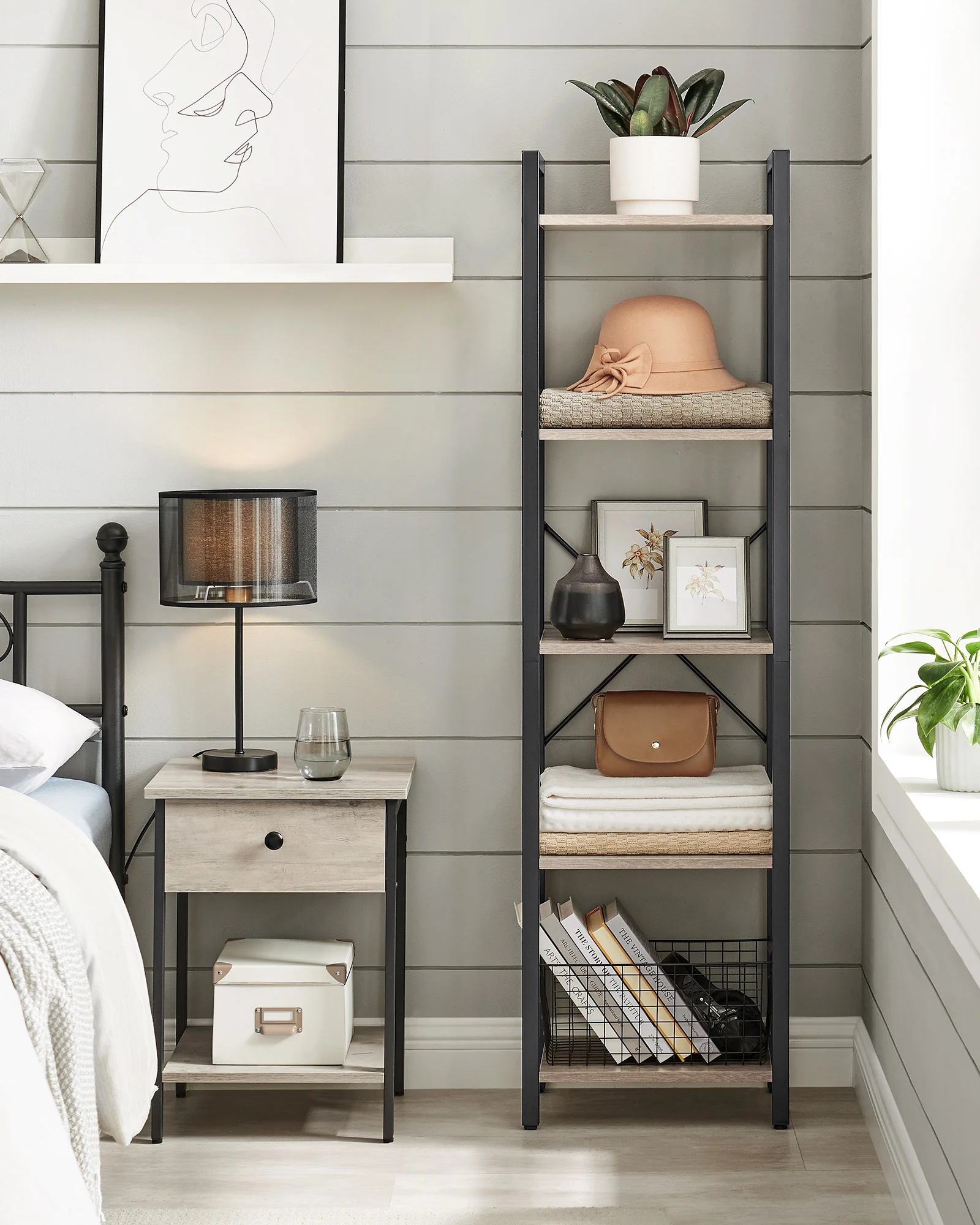 VASAGLE Regal, Bücherregal, Standregal, Aufbewahrungsregal mit 5 Ebenen, Industrie-Design, für Wohnzimmer, Büro, Arbeitszimmer