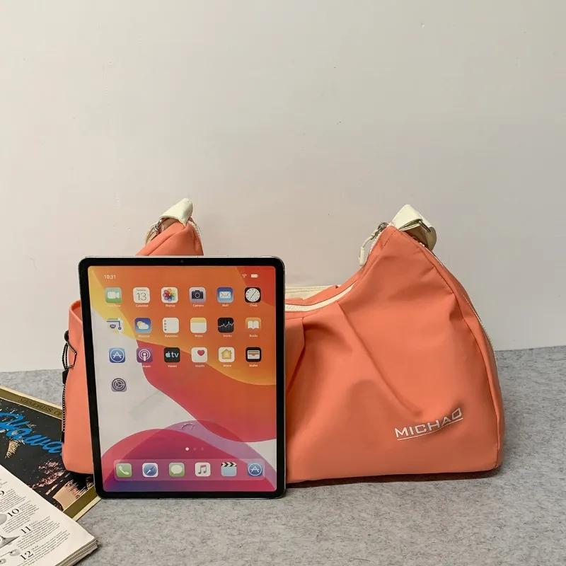 

Nylon Solid Color Large Capacity Casual Tote Bags on Sale Autumn Versatile Female Bag 2026 Fashion Simple Sweet Shoulder Bags