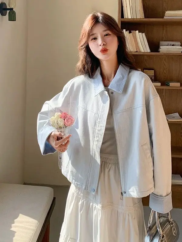 Advanced sense super good-looking Korean casual denim jacket women's spring travel unique beautiful lapel jacket top