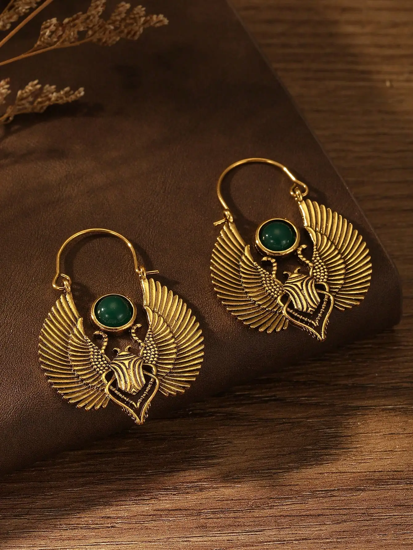 Vintage Egyptian Inspired Designs Sacred Wings Scarab Large Hoops Earrings Gypsy Tribal Women Gold Color Earrings Party Gift