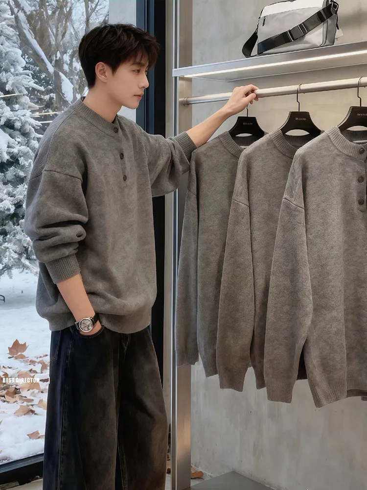 

Deep Grey Men's Knitted Base Layer Henry Collar Thickened American Retro Inner Wear Sweater Loose Fit Youth Casual Style