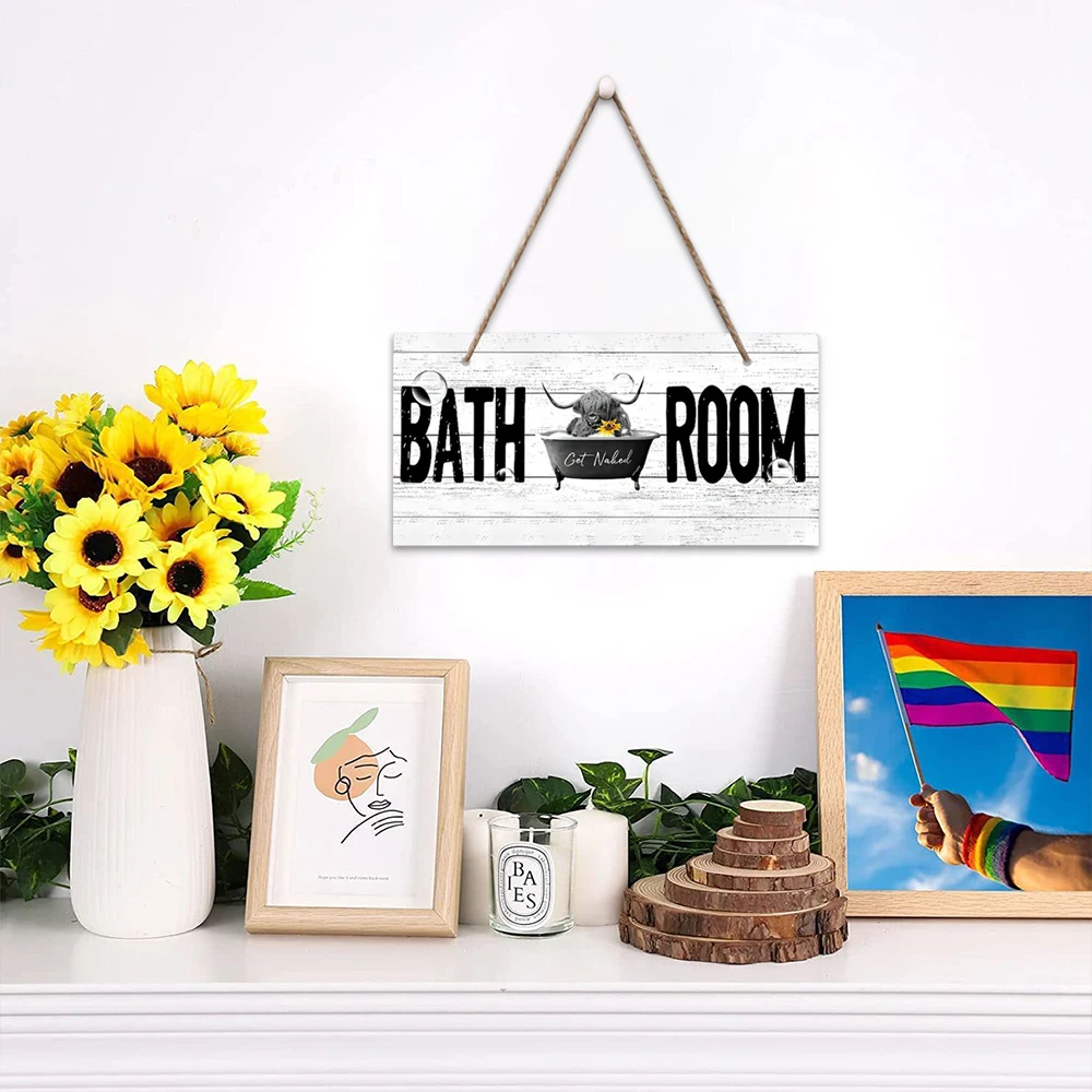 1pc Humorous and Funny Bathroom Sign,Sunflower Highland Cow Bathing in Bathtub, Wooden Hanging Plaque Decoration,  3.94in×7.87in