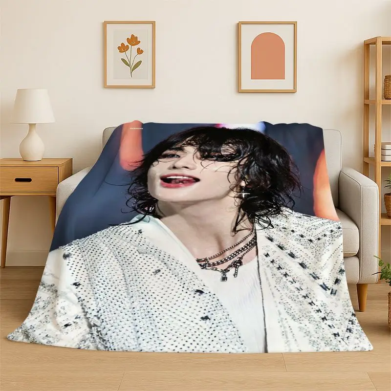 3D Kpop H-Hyunjin Music Star Flannel Blanket Soft Warm Throw Blanket for Bedroom Living Room Bed Travel office Picnic Fest Gift