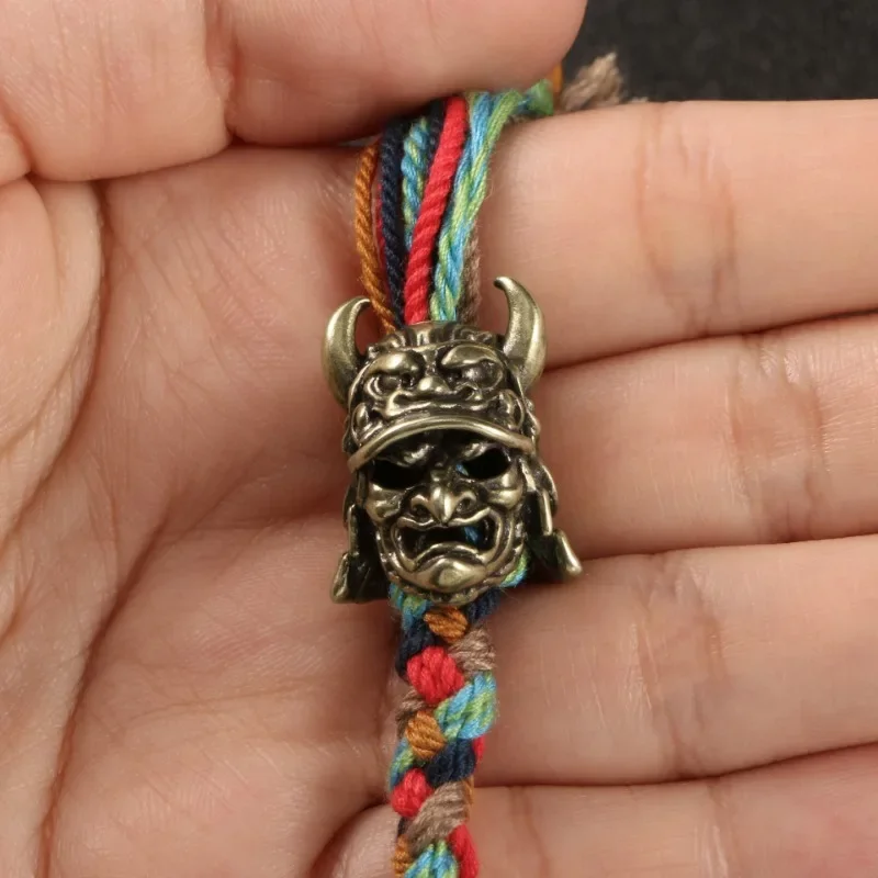 Japanese Eagle Nose Samurai Helmet Mini statue Knife Beads Woven Paracord Lanyard Pendants Outdoor EDC Umbrella Rope Brass DIY