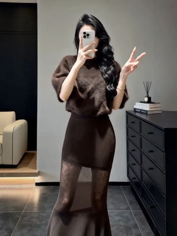 

2026 Spring Faion round Ne Knitted Top And High Waist Skirt Two Piece Set Women's Warm ort Sve Color Ensemble