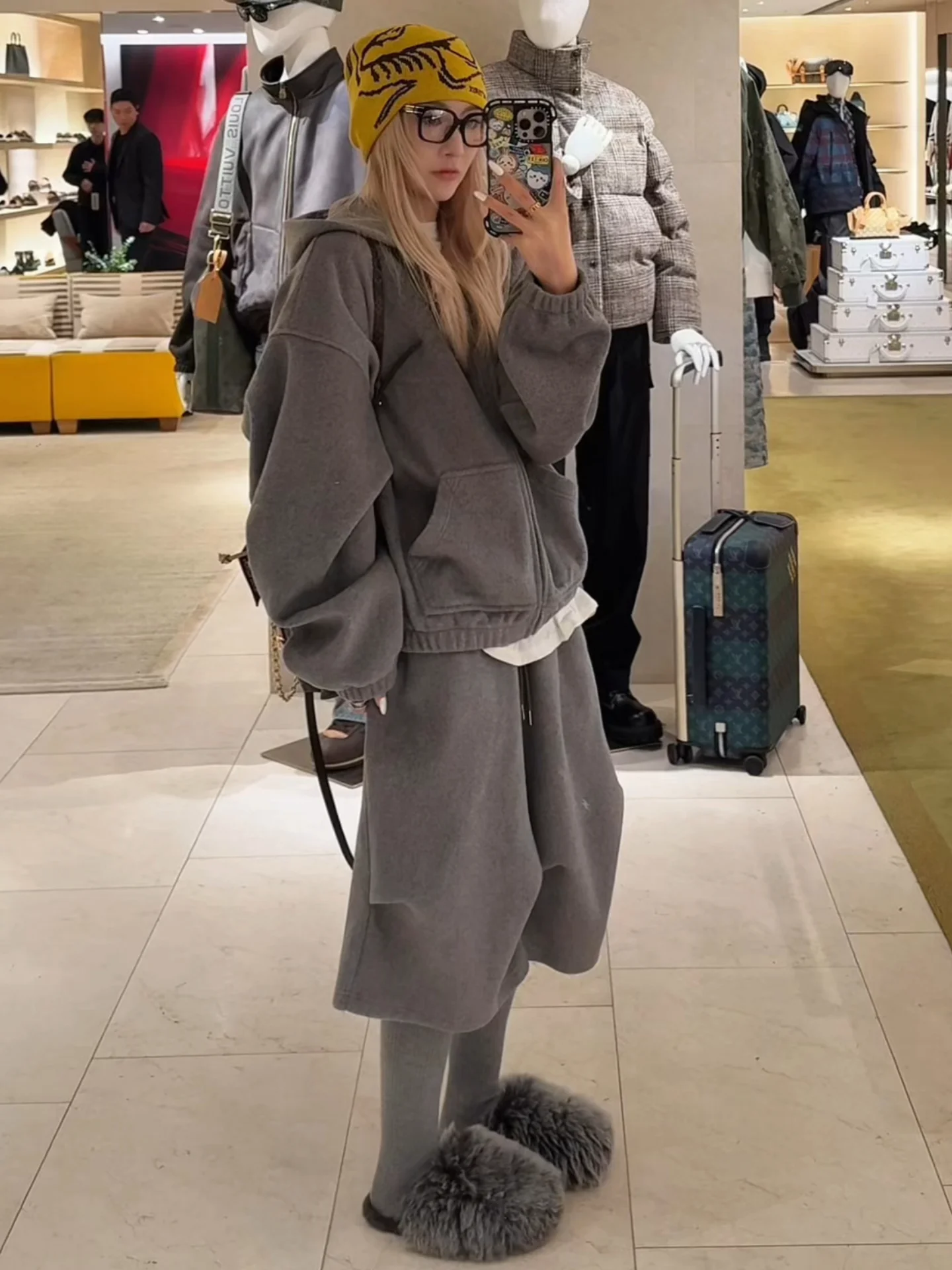 

Зимний спортивный комплект: мужская толстовка и брюки, повседневный, простой, стильный, молодежный, комплект из двух предметов для пар, длинные брюки, комплект из семи предметов