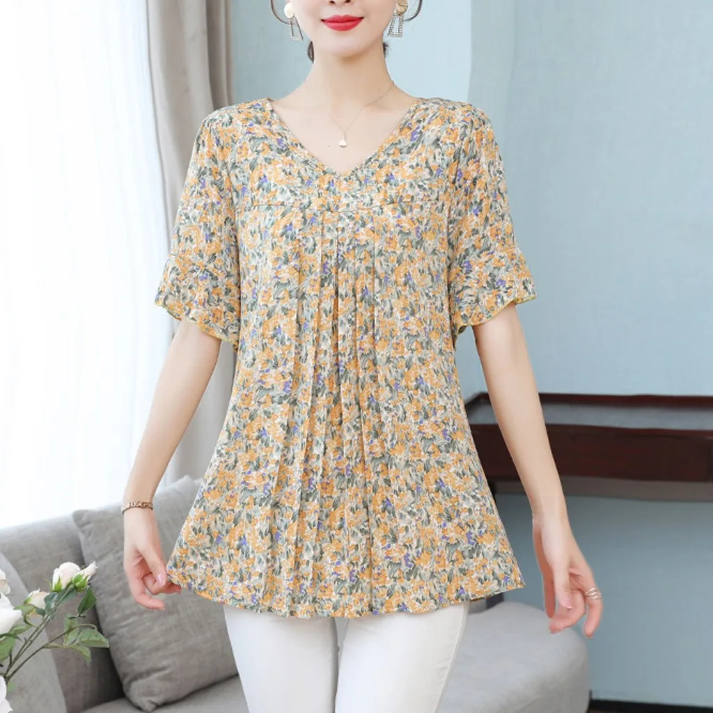 Chiffon Short Sleeve Plus Size Shirt Casual Fashion Floral Printed Blouse V Neck Loose Fit Pleated Blouses Tops for Women