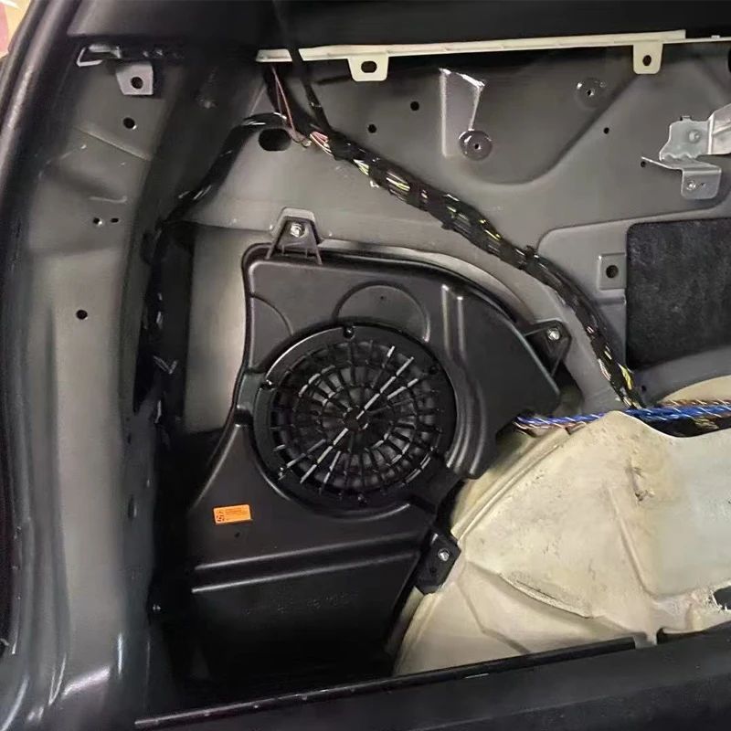 ل هارمان كاردون نظام صوت السيارة لمرسيدس GLE GLS W166 W292 تستخدم ABS القرن مضخم الصوت وحدة تحكم مكبر الصوت تصميم المنطق