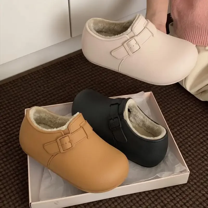 Winter 2026 Warme Plüsch-Leichtgewicht-EVA-Mules-Hausschuhe für Damen, Übergrößen, Wasserdichte Freizeitschuhe, Weiche PU-Flach-Clogs für Damen, Outdoor – Detail 2