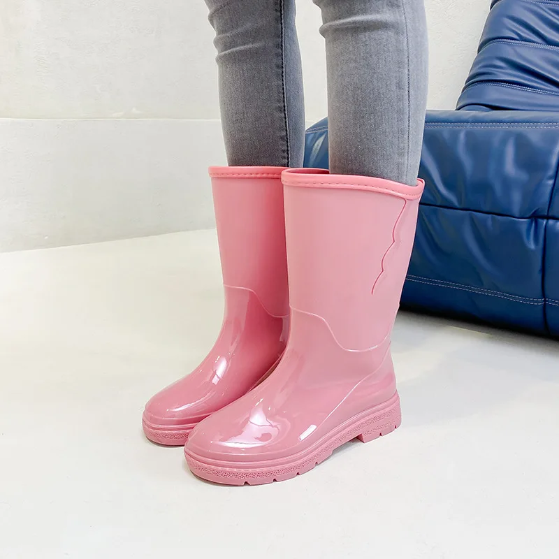 

Rain Boots Women Garden Galoshes Waterproof Rubber Chelsea Boot Female Non-slip Rainshoes Fishing Water Shoes Botas Lluvia Mujer