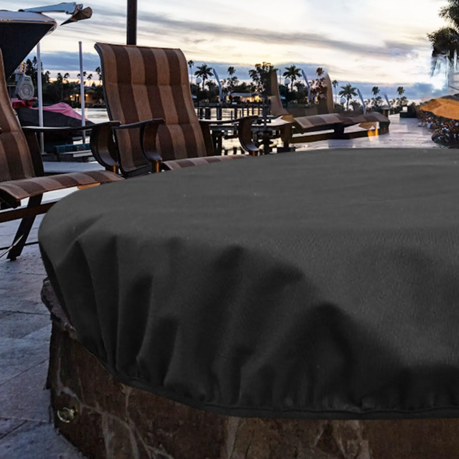 

Fire Pit Cover Round 56 Inch Waterproof 600D Oxford Fabric Weather Resistant Elastic Hem for Outdoor Gas Fire Pits Patio