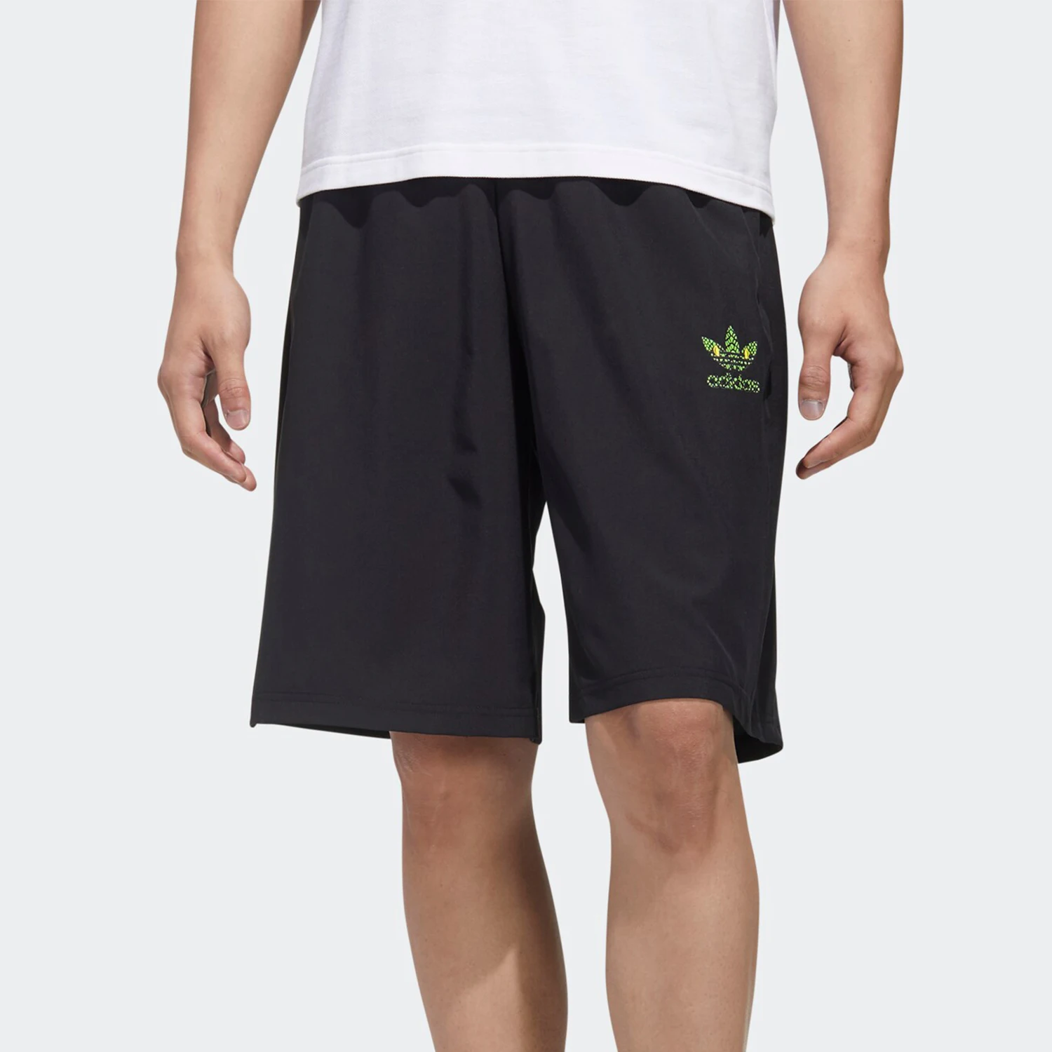 

Мужские шорты adidas Authentic Trefoil New Season GID GP7197