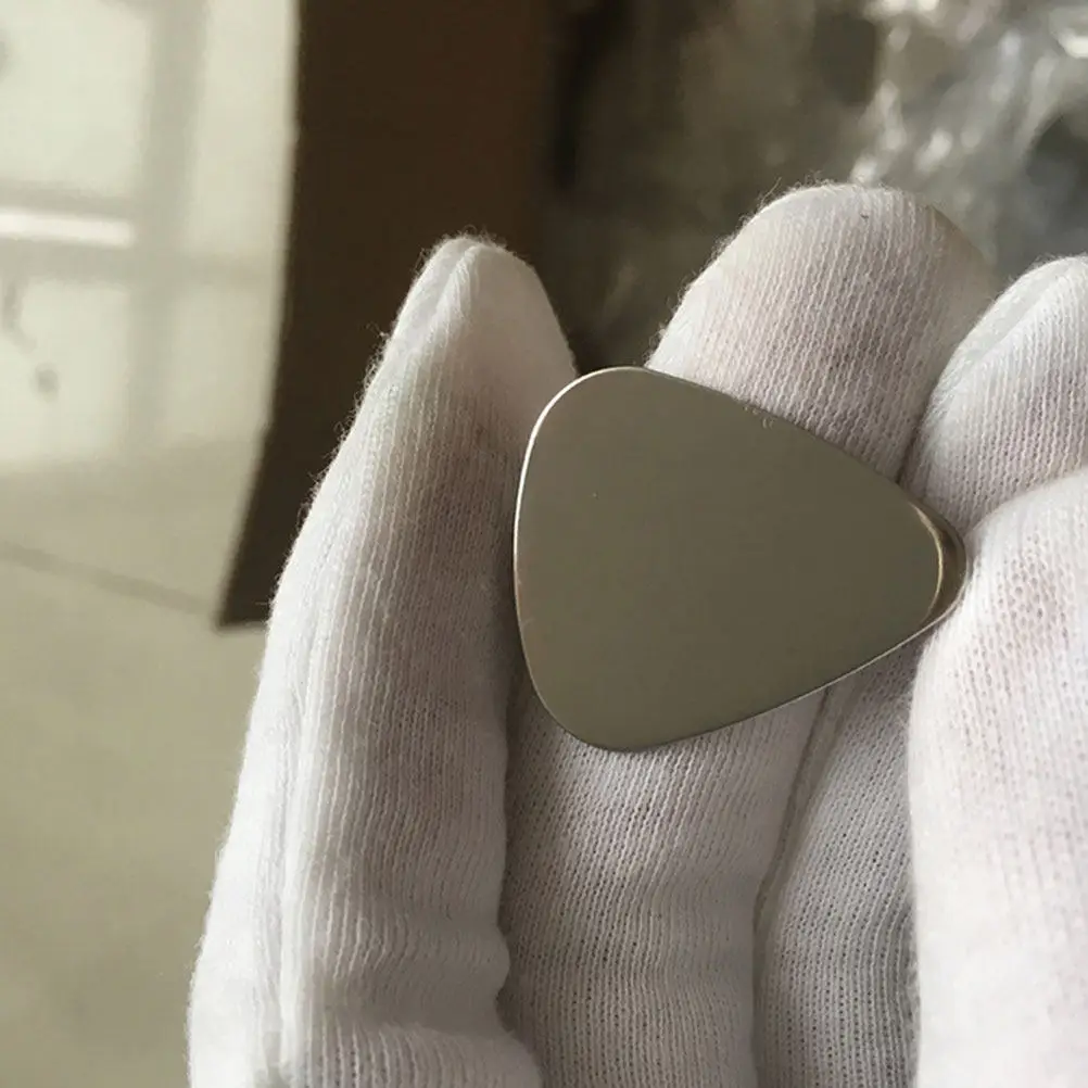 4Pcs Stainless Steel Guitar Picks Electric Acoustic Bass Ukulele Plectrum Guitar Supplies Bass Plectrum Ukulele Pick