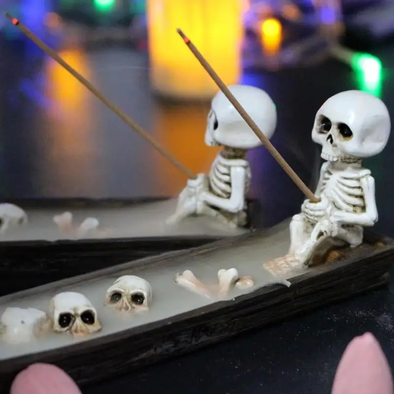 Totenkopf-Boot Räucherstäbchenhalter Einzigartiger Räucherständer aus Harz für Arbeitszimmer, Teeceremonie, Yoga-Raum, Heimdekoration – Detail 6