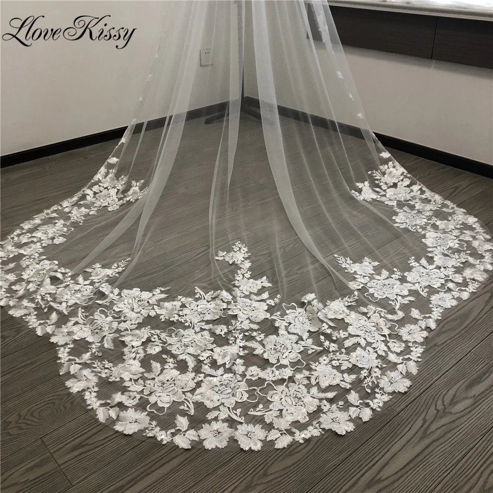 1/2 Tier Bridal Veil Wedding Veil with Comb White Ivory Cathedral Lace Appliques 3 Scalloped Veil Wedding Accessories 300cm