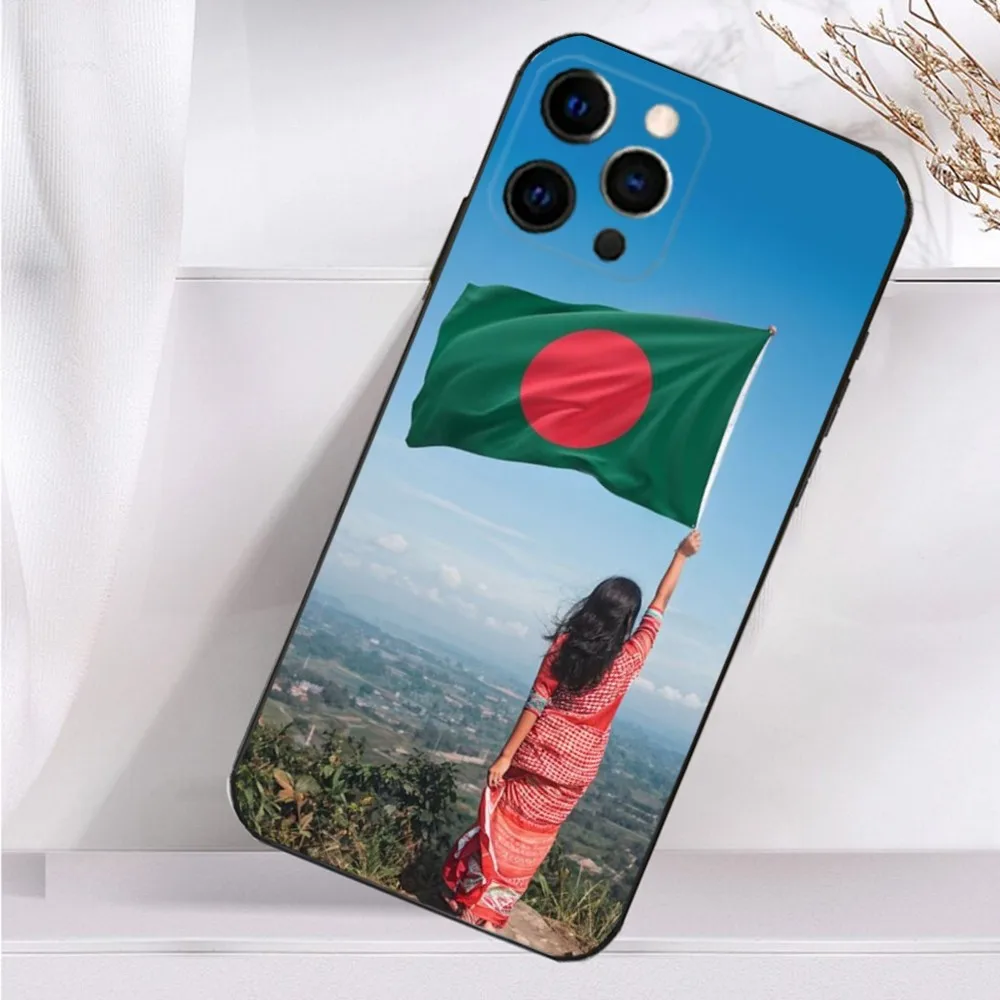 Bangladesh Flag Phone Case For iPhone 16,15,14,13,12,11 Plus,Pro Max,XS,X,XR,SE,Mini,8,7 Soft Silicone Black Cover