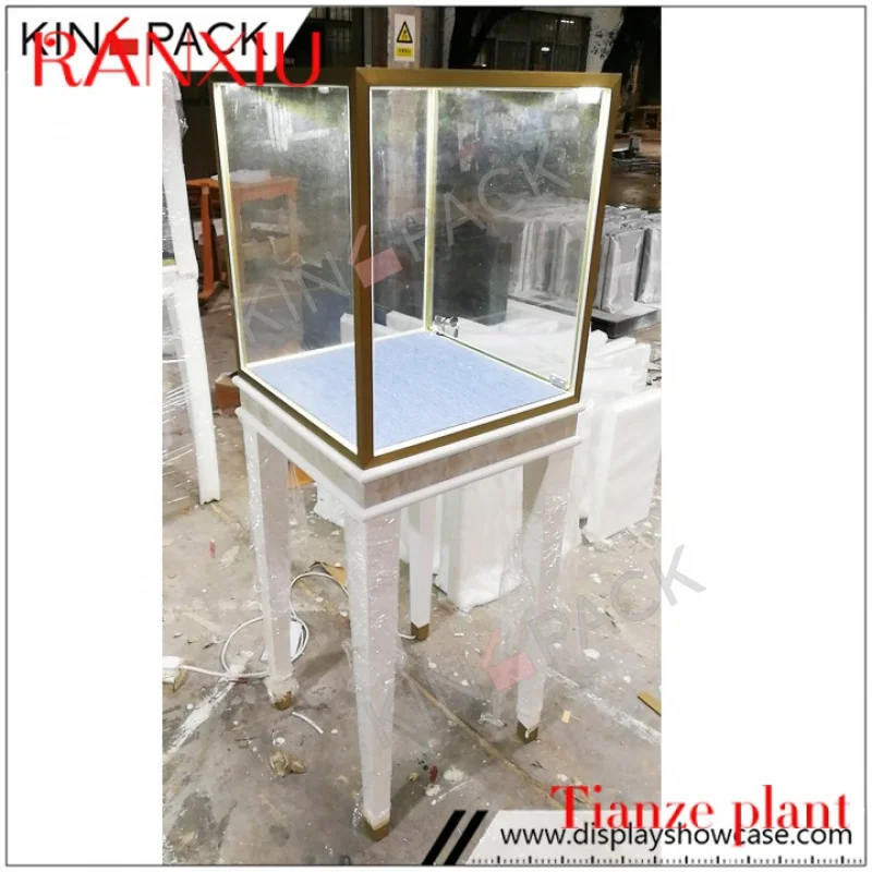 CustomBoutique High and beautiful tempered glass jewelry shop display showcase