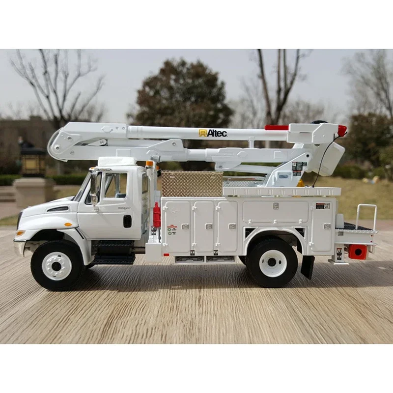 FirstGear1:34 Scale Altec EVERS Emergency Repair Ascending Truck Aerial Operating Vehicle Alloy Model Slight Paint Defect