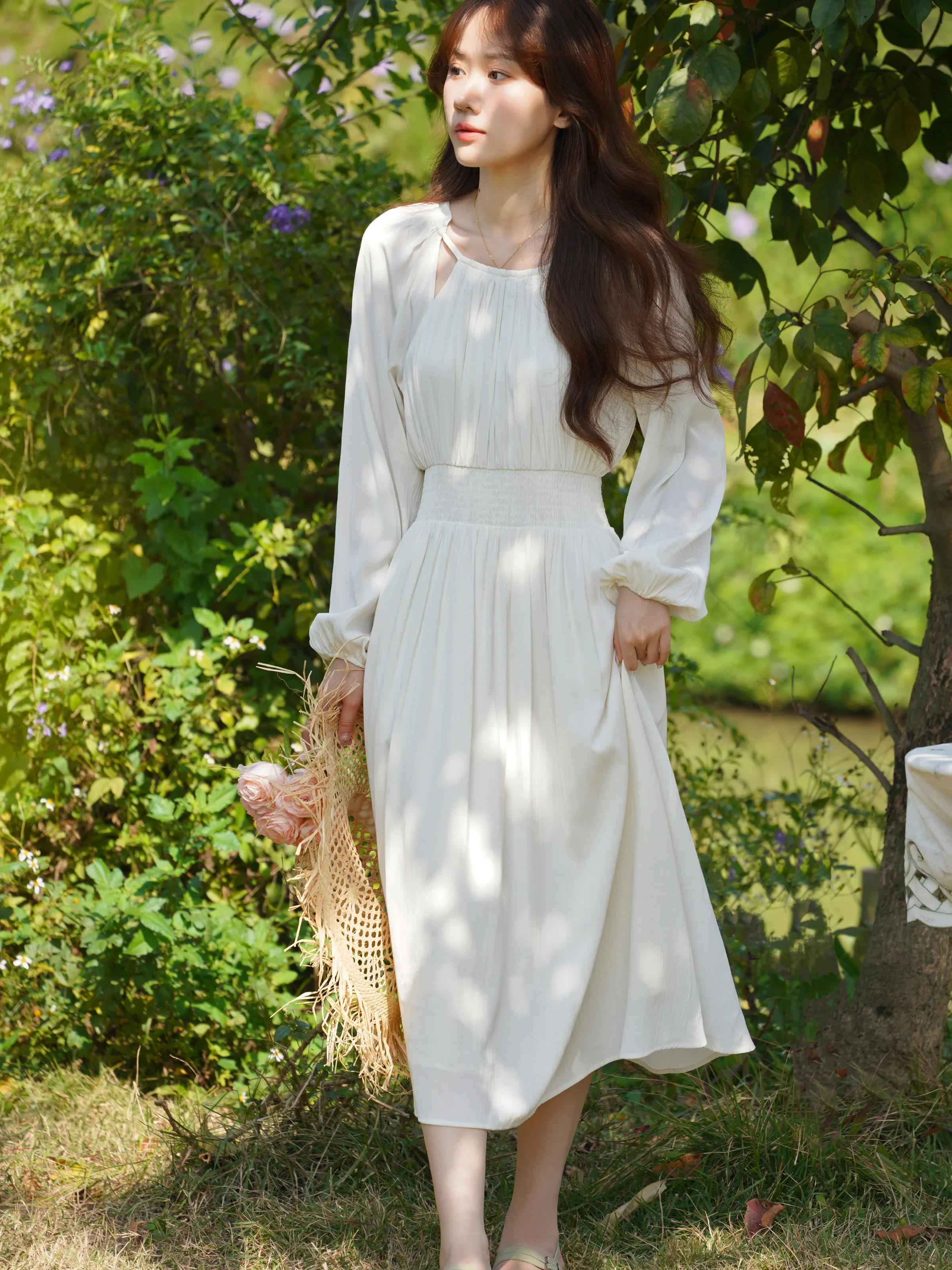 2025 Spring Women French Retro White Dress Long Sleeve Midi Tea Dress Elegant High-Waisted Design for Chic and Feminine Looks