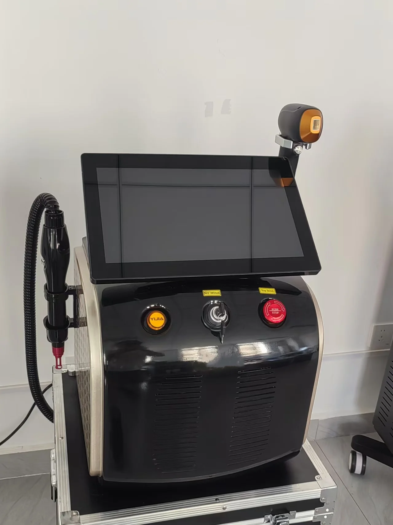 Newest Portable 755nm 808nm 1064nm Diode Hair Removal Machine 5000W Ice Platinum Painless Permanent Hair Removal Device