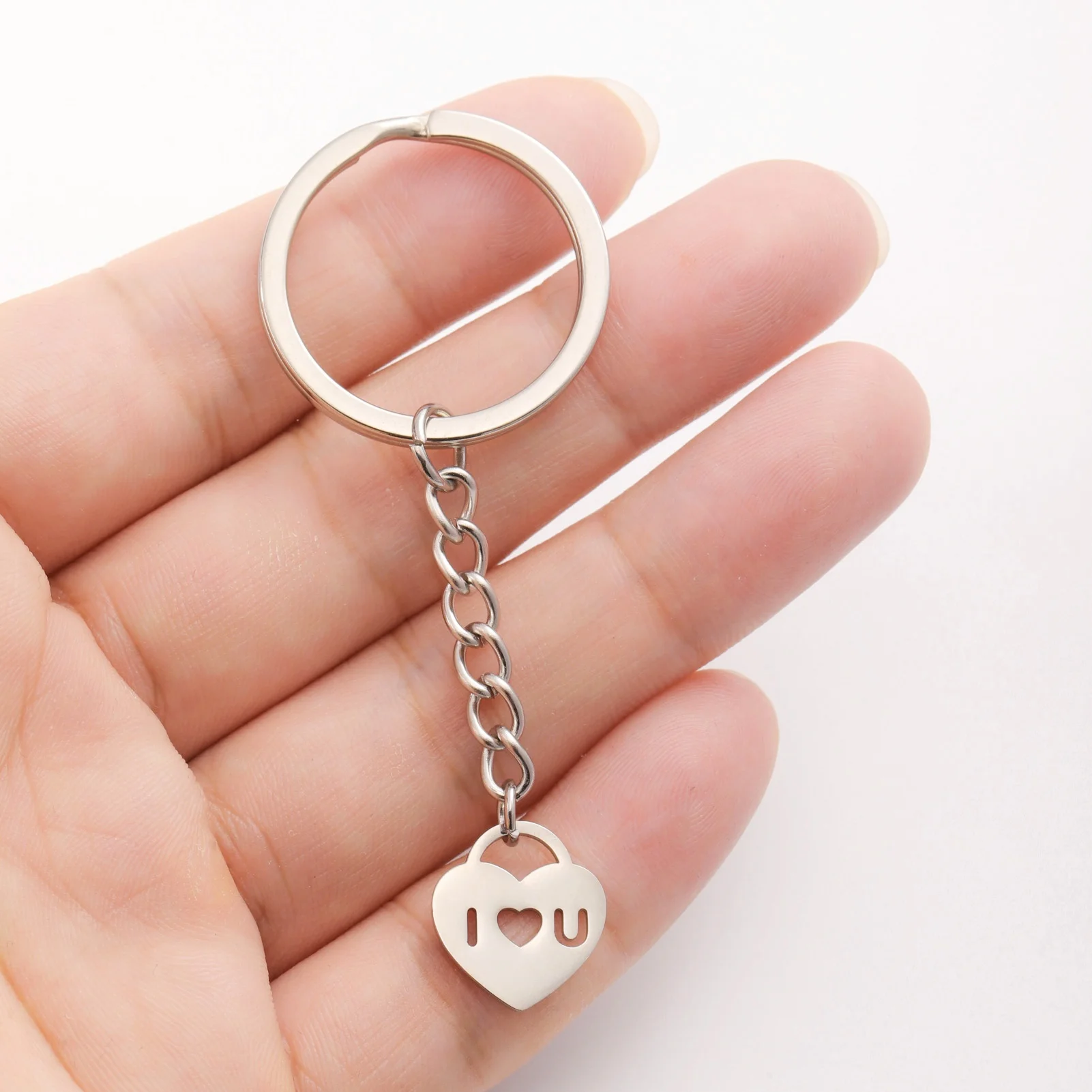 Vassago Stainless Steel Heart Pattern Hollow Keyring I Love u Bag Charm Keychain Jewellery Women Valentine's Day Gifts Couple